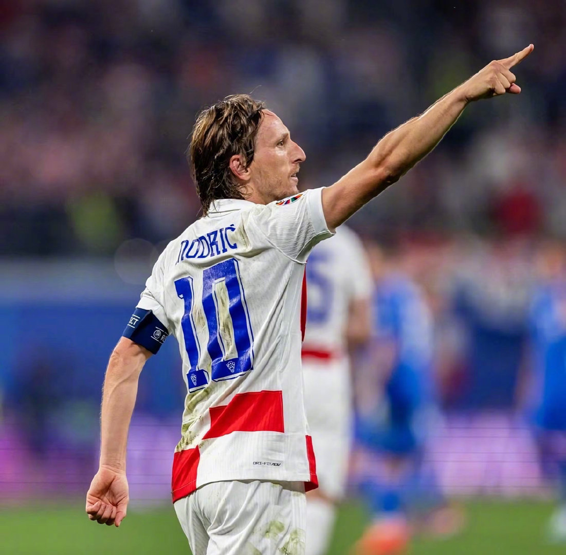 记者：谈判取得进展，流浪者要租借狼堡边锋斯科